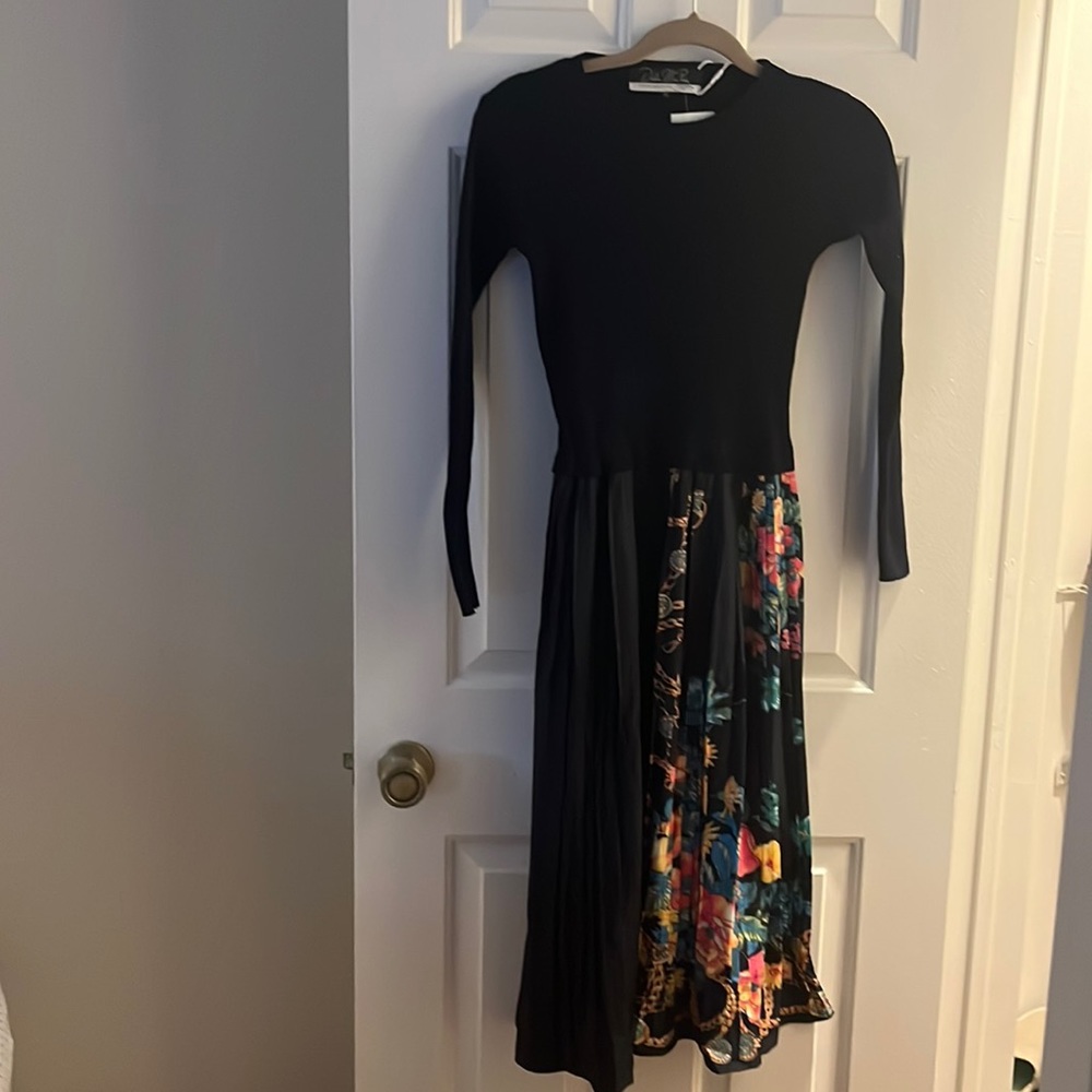 Dalia MacPhee sweater dress, never worn!